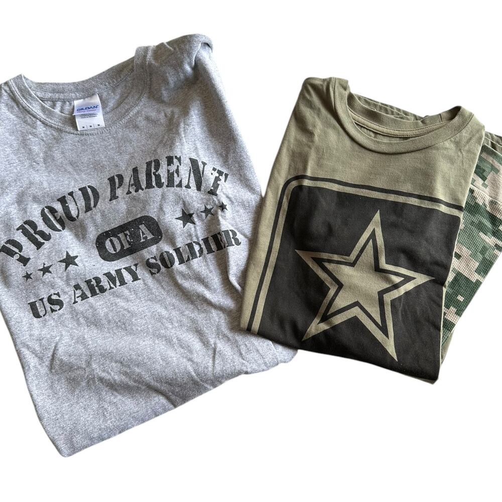 Mens T-Shirt Bundle Size Medium US Army Military Proud Parent Gift Camo Casual